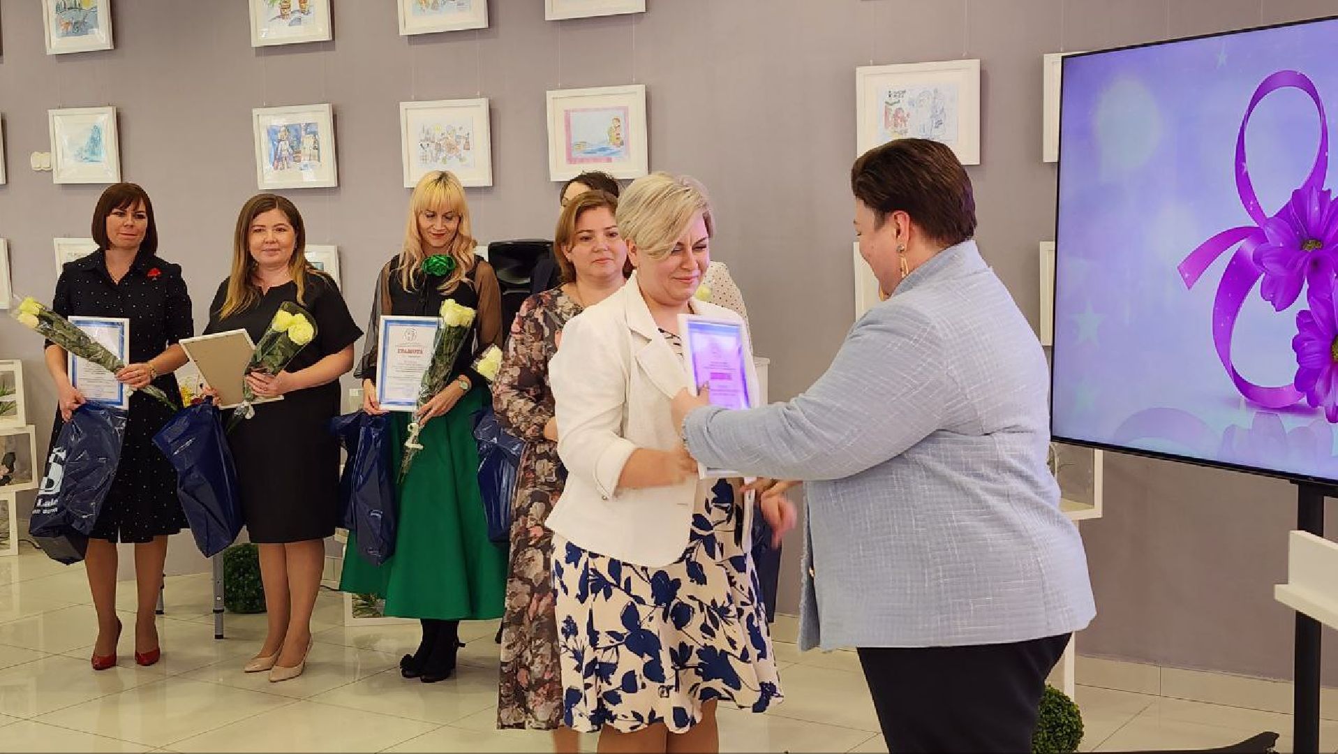 Дмитров, Педагог года, Минобразования,