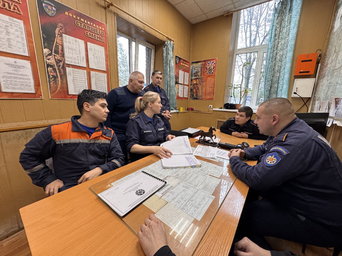 8 марта, женщина-спасатель, не женское дело, МЧС России,