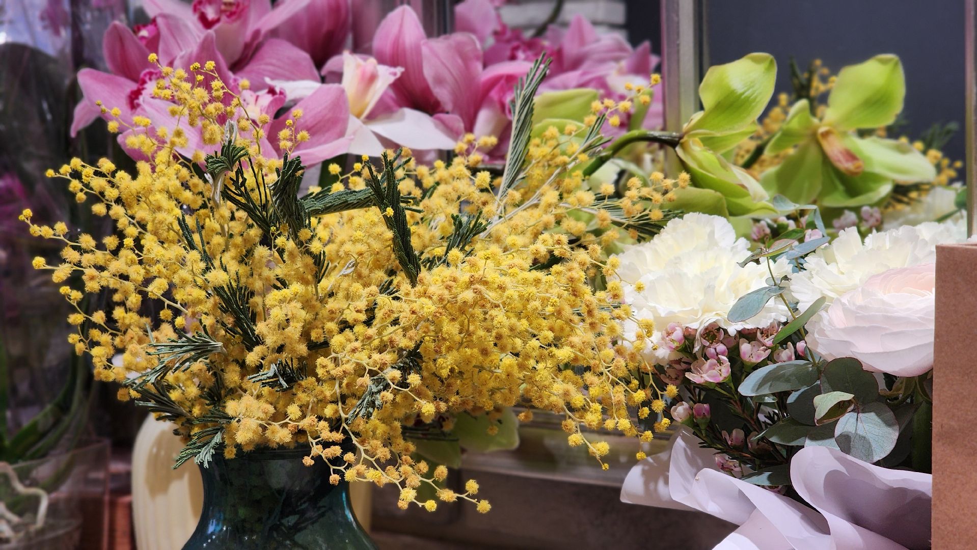 8 марта, Международный женский день, цветы, Лосино-Петровский, мимиоза,