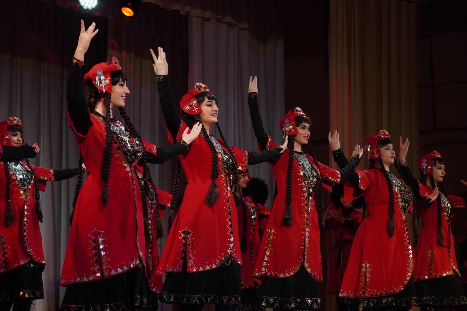 котельники, 8 марта, концерт, дк белая дача,