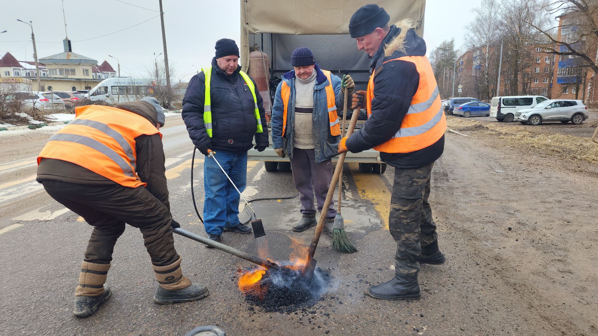 волоколамск, ремонт дорог, ямочный ремонт,