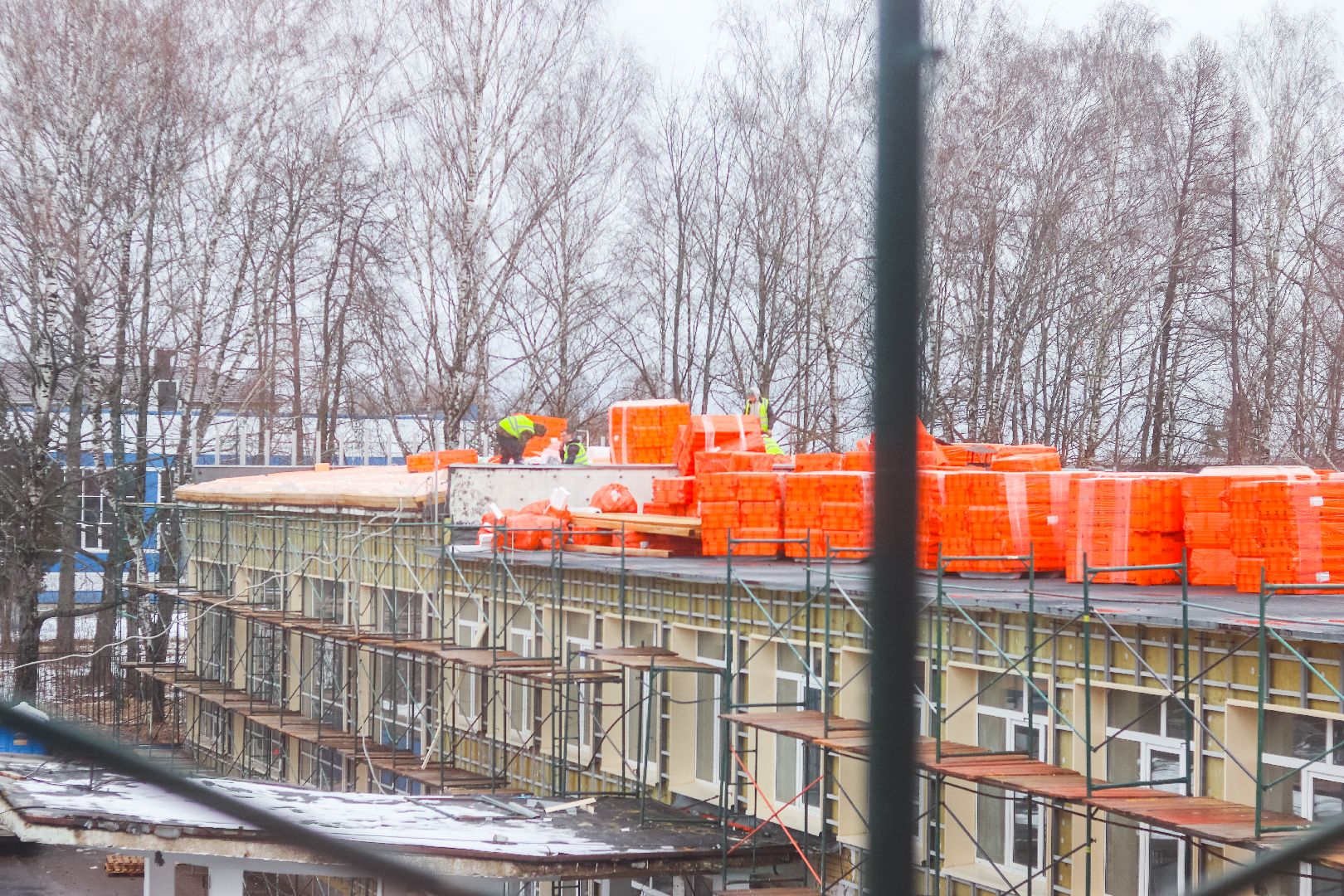 Клин, общество, строительство, ремонт школы, вертикалки,