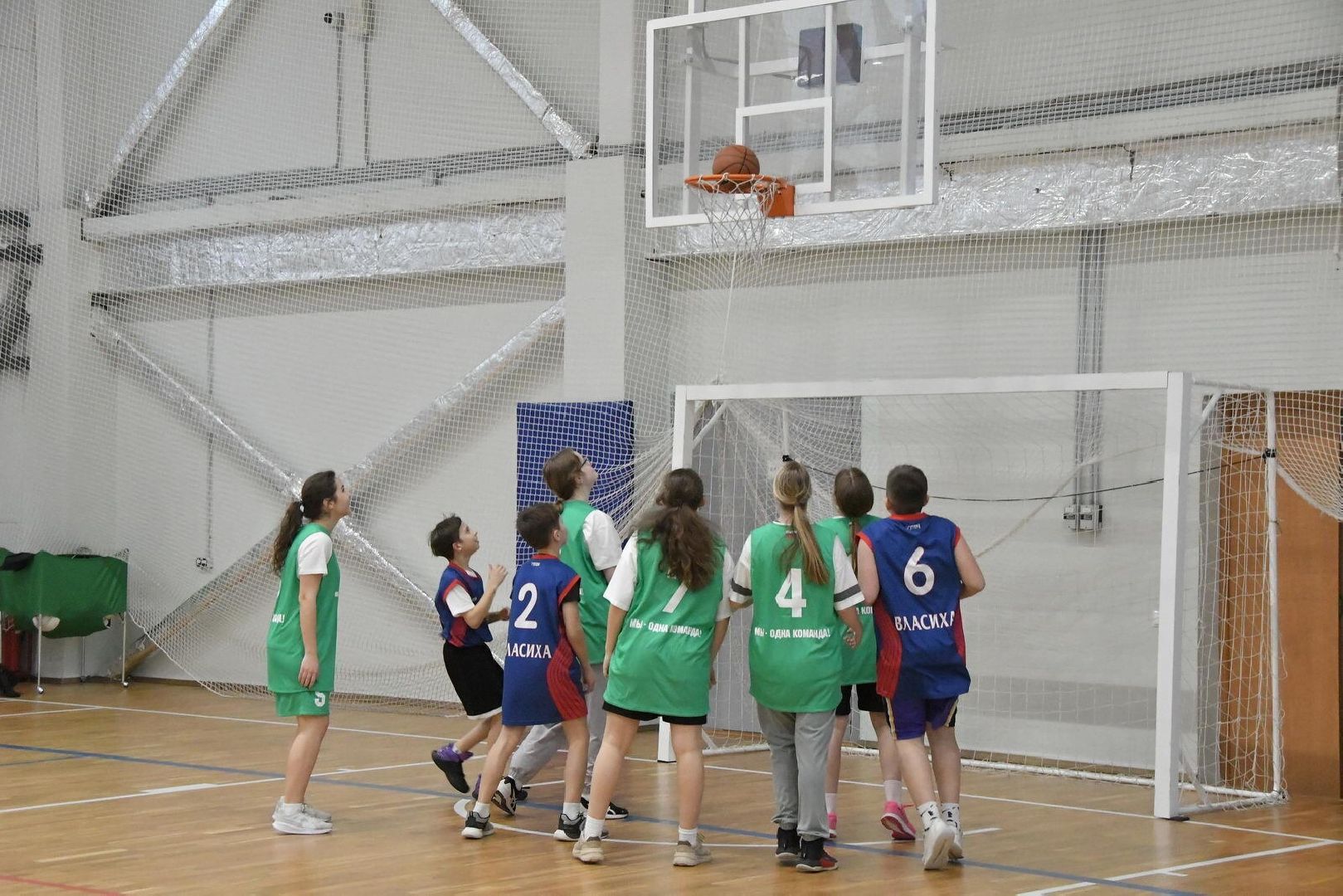 баскетбол во Власихе, спортшкола Власиха, ФОК им Толубко, Стадион Власиха, баскетбол дети,