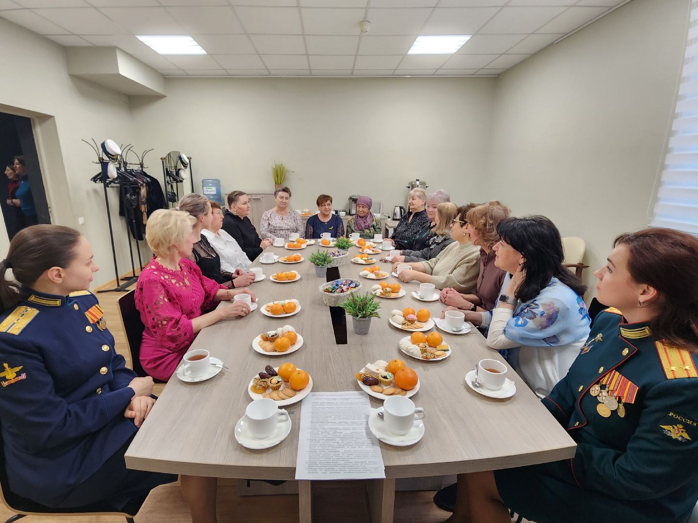 8 марта, мытищи, девушки,