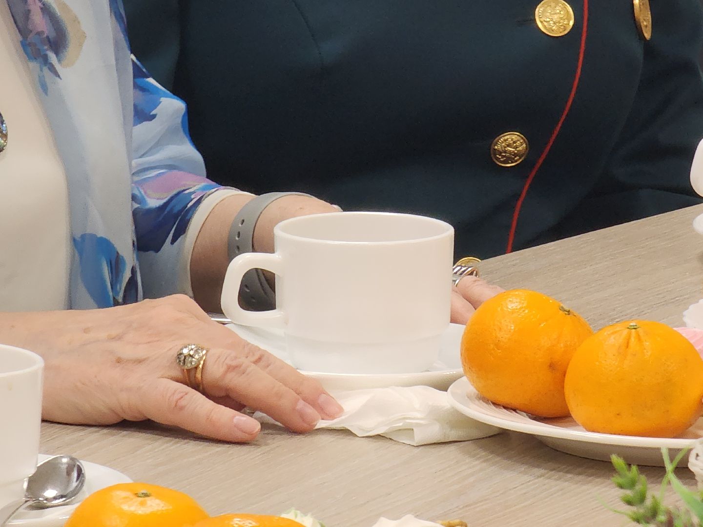 8 марта, мытищи, девушки,