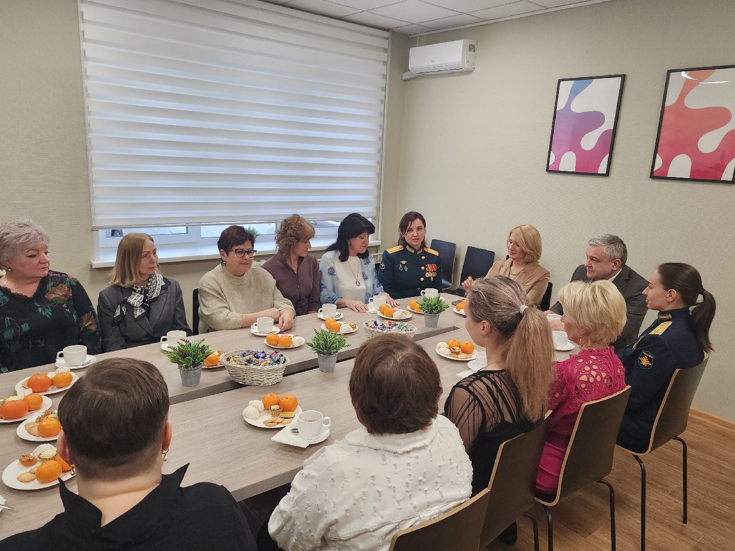 8 марта, мытищи, девушки,