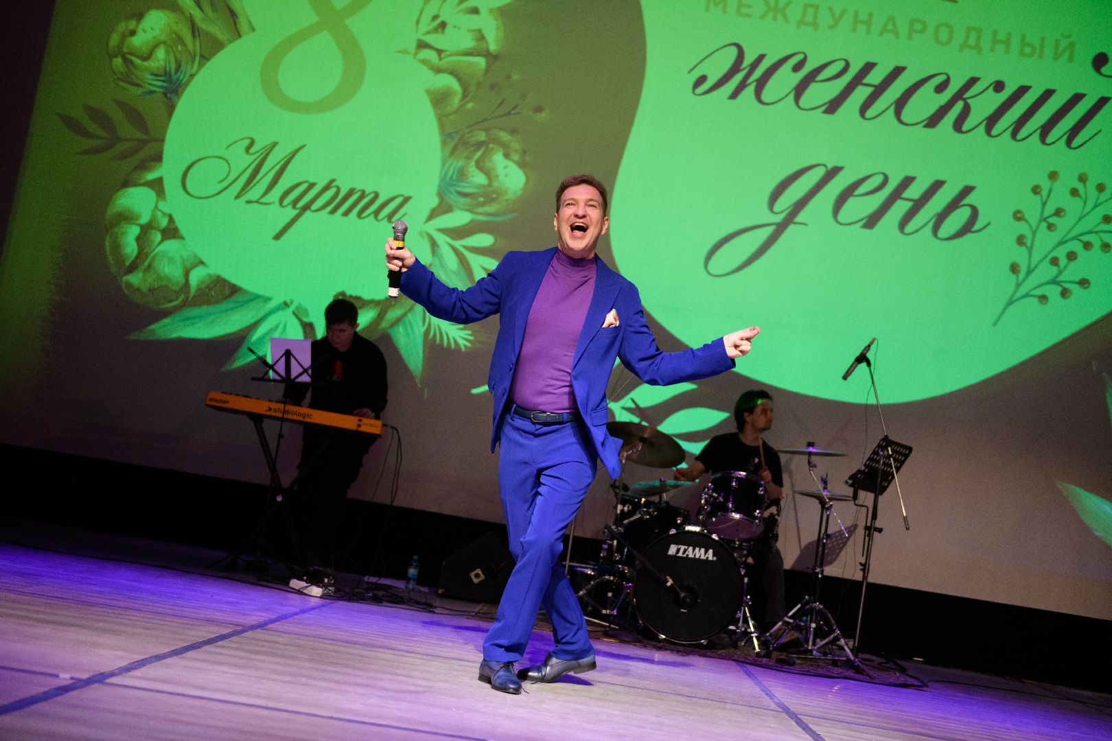 лыткарино, дк цм лыткарино, вадим евтеев, илья викторов, концерт к 8 марта, международный женский день, вертикалки,