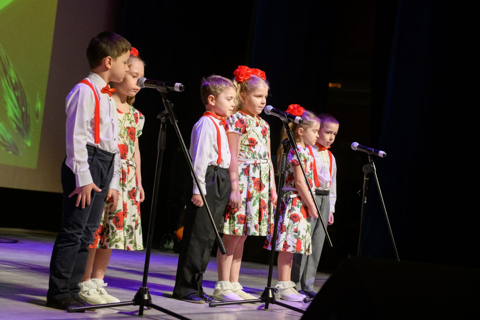 лыткарино, дк цм лыткарино, вадим евтеев, илья викторов, концерт к 8 марта, международный женский день, вертикалки,
