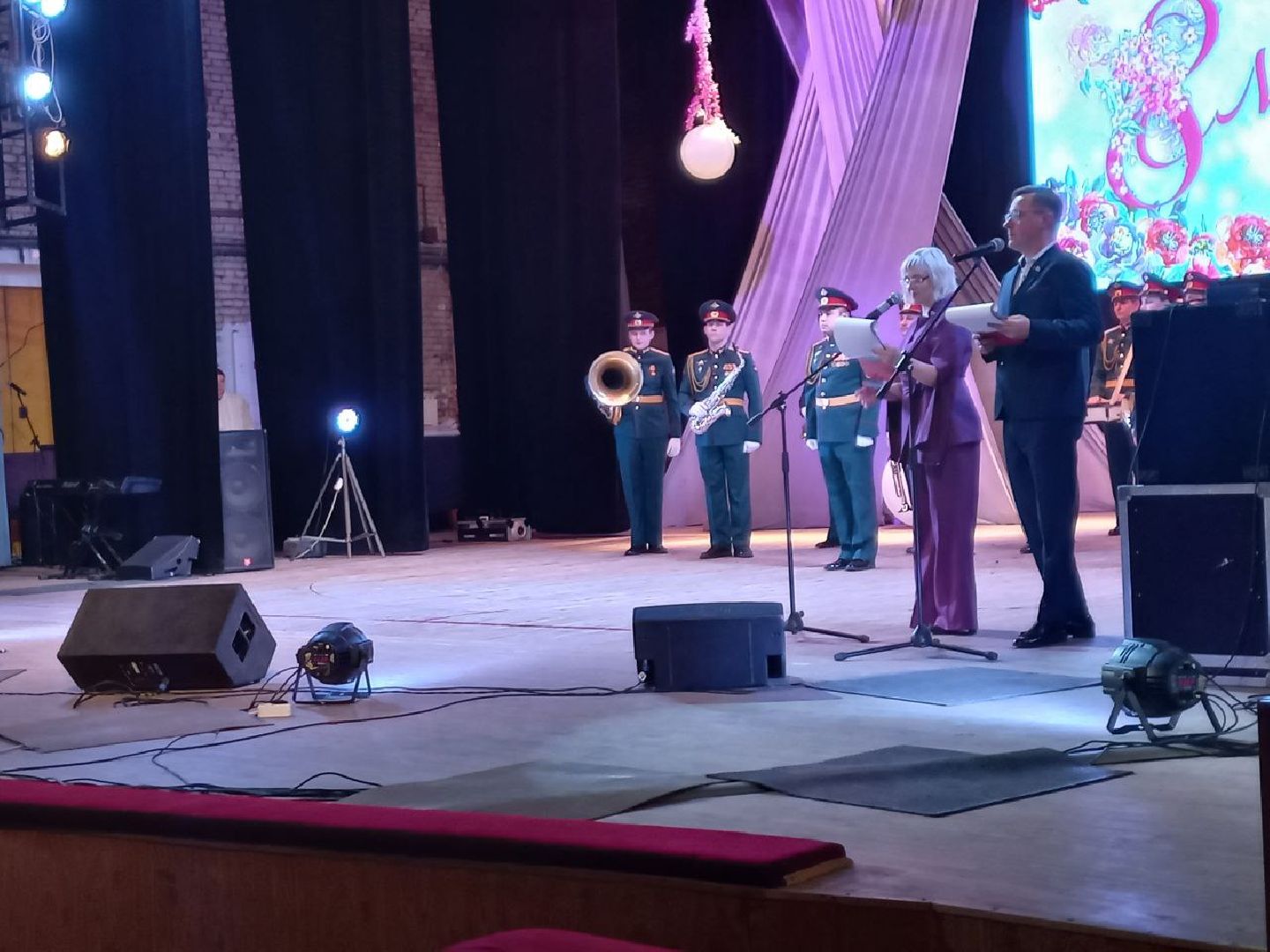 сергиев посад, 8 марта, концерт, женский день, дк гагарина,