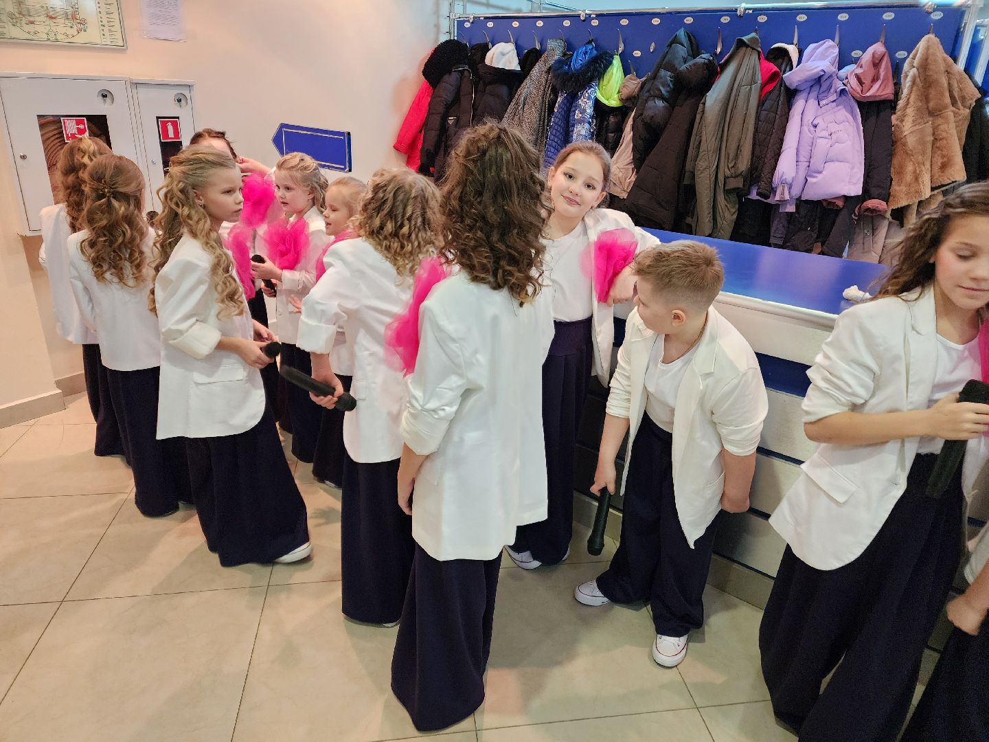 Чехов, дворец спорта олимпийский, 8 Марта, международный женский день, праздник, мероприятие, награждение, почетные грамоты, благодарственные письма, памятные знаки, глава округа михаил собакин,