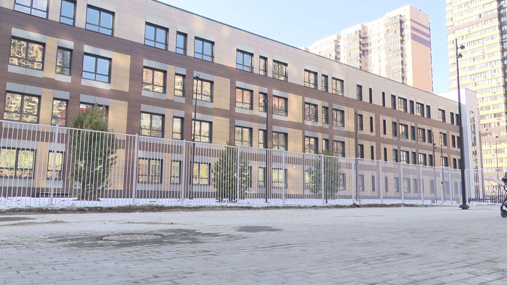 реутов, благоустройство, месяц чистоты, уборка города,