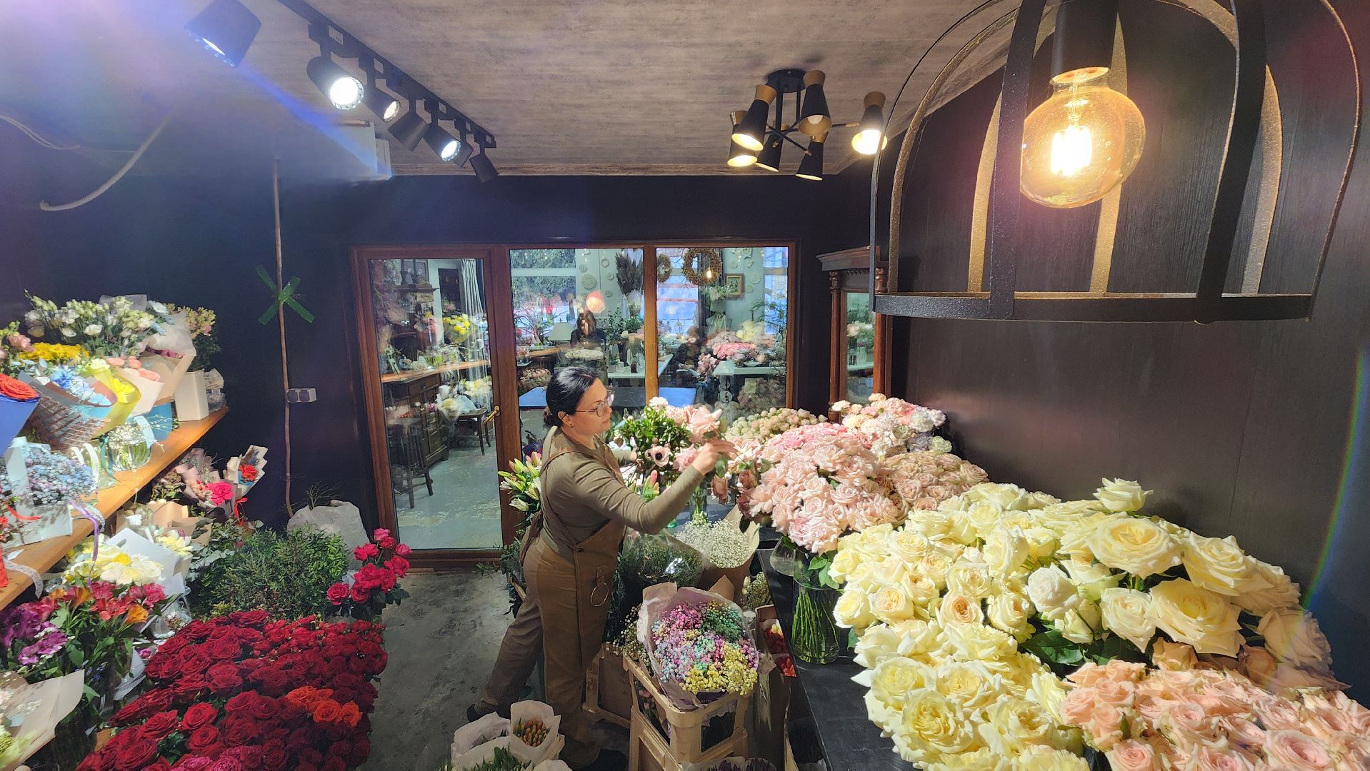 флорист из протвино, букет к 8 марта, международный женский день,