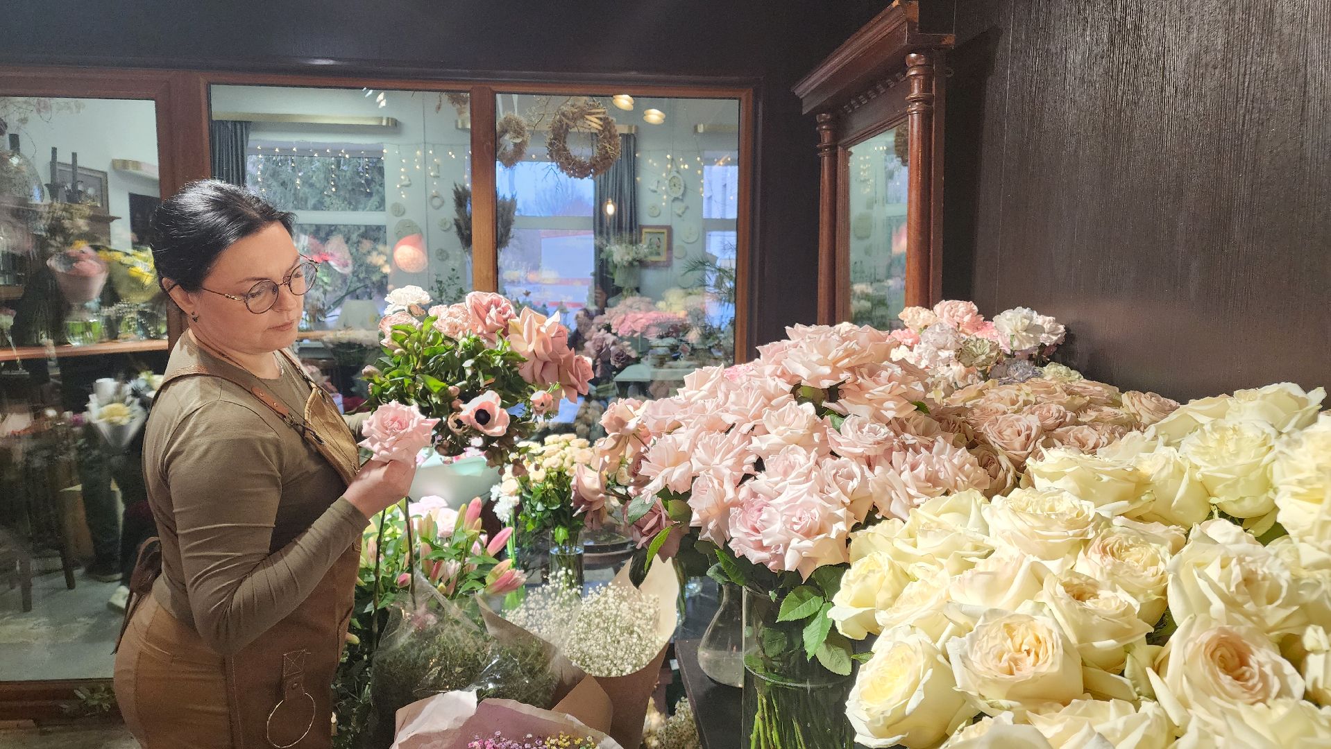 флорист из протвино, букет к 8 марта, международный женский день,