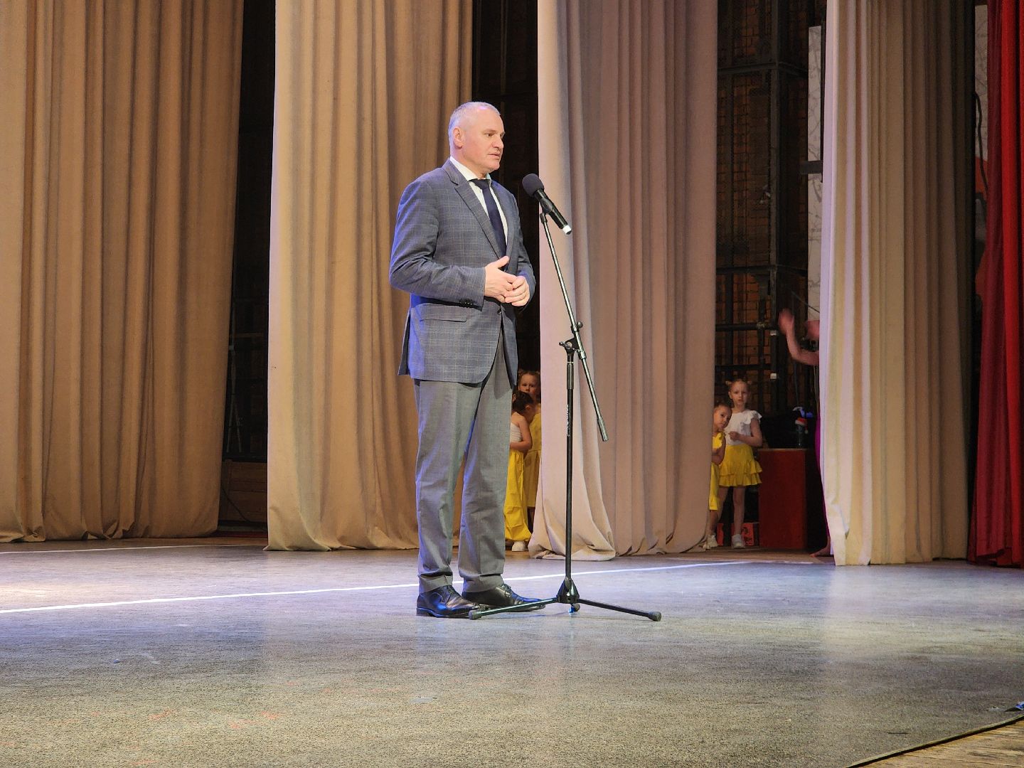 фрязино, концерт, международный женский день, семьи участников сво,