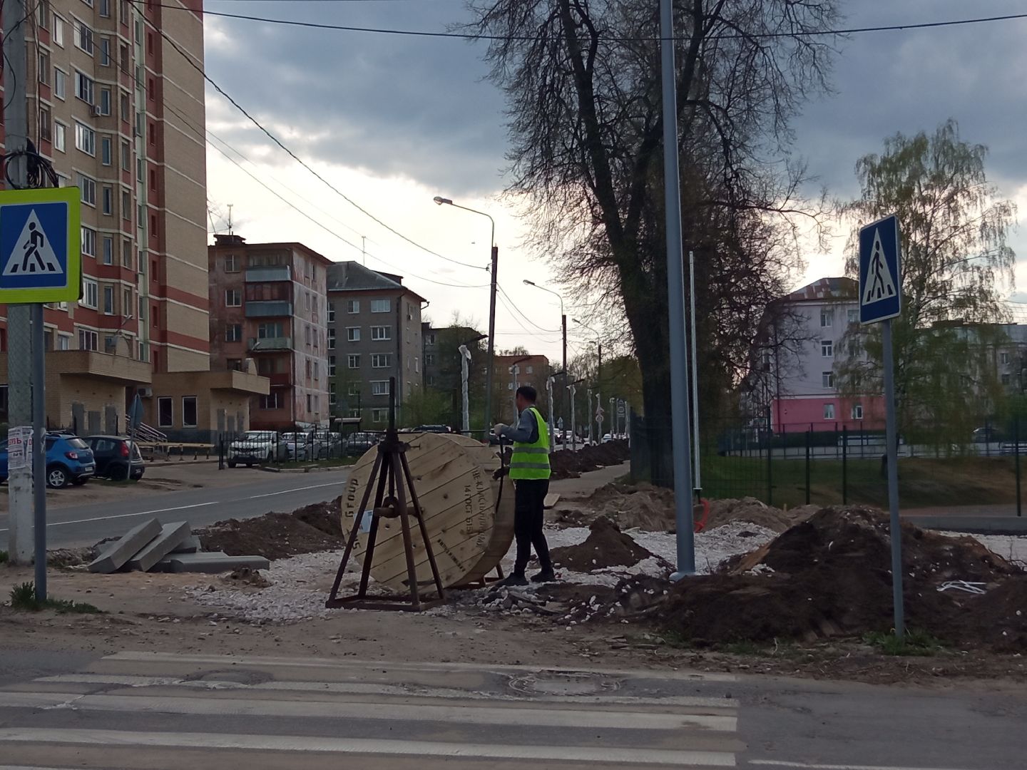 Павловский Посад, городской округ Павловский Посад, парк, Дубрава, тротуар, строительство