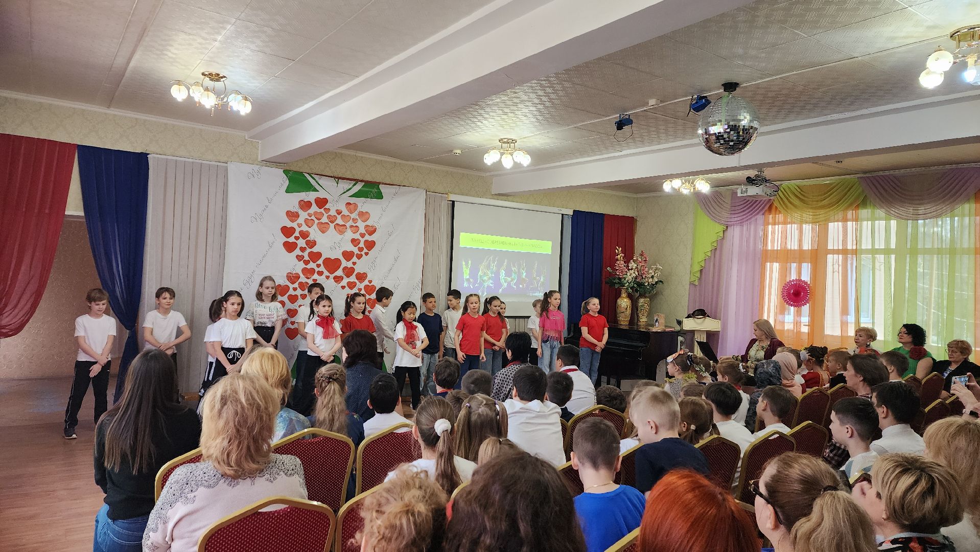 пушкино, лицей, пушкинский округ, лицеисты, международный женский день, концерт,вертикалки,