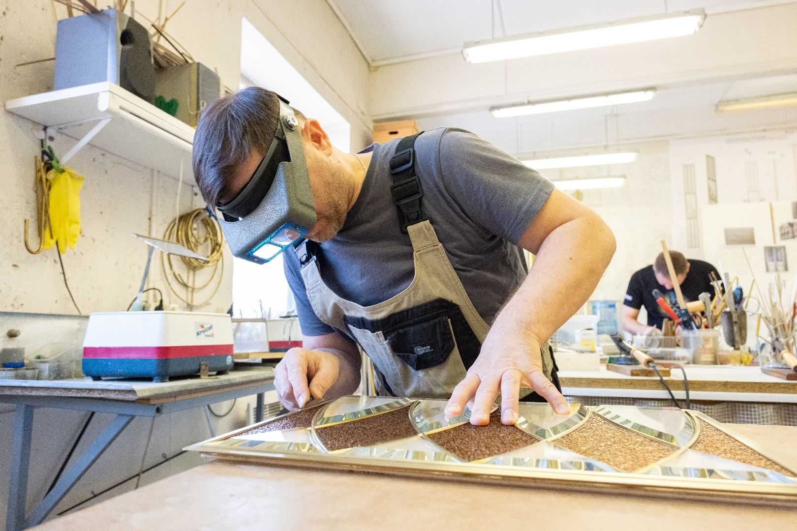 витражная мастерская, лыткарино, экономика, дом с рыцарем, дом шугаевых, витражи, вертикалки,