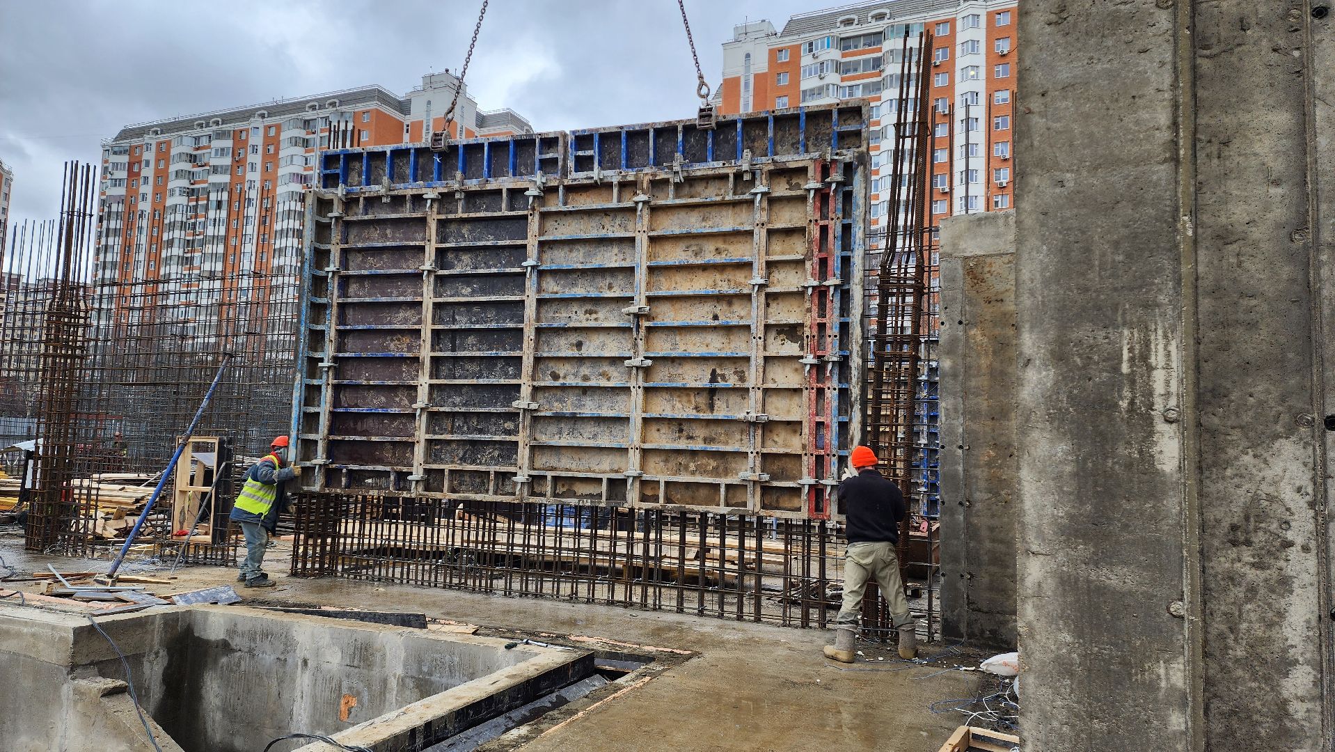 фок с бассейном, Строительство, Бассейн, Лобня,