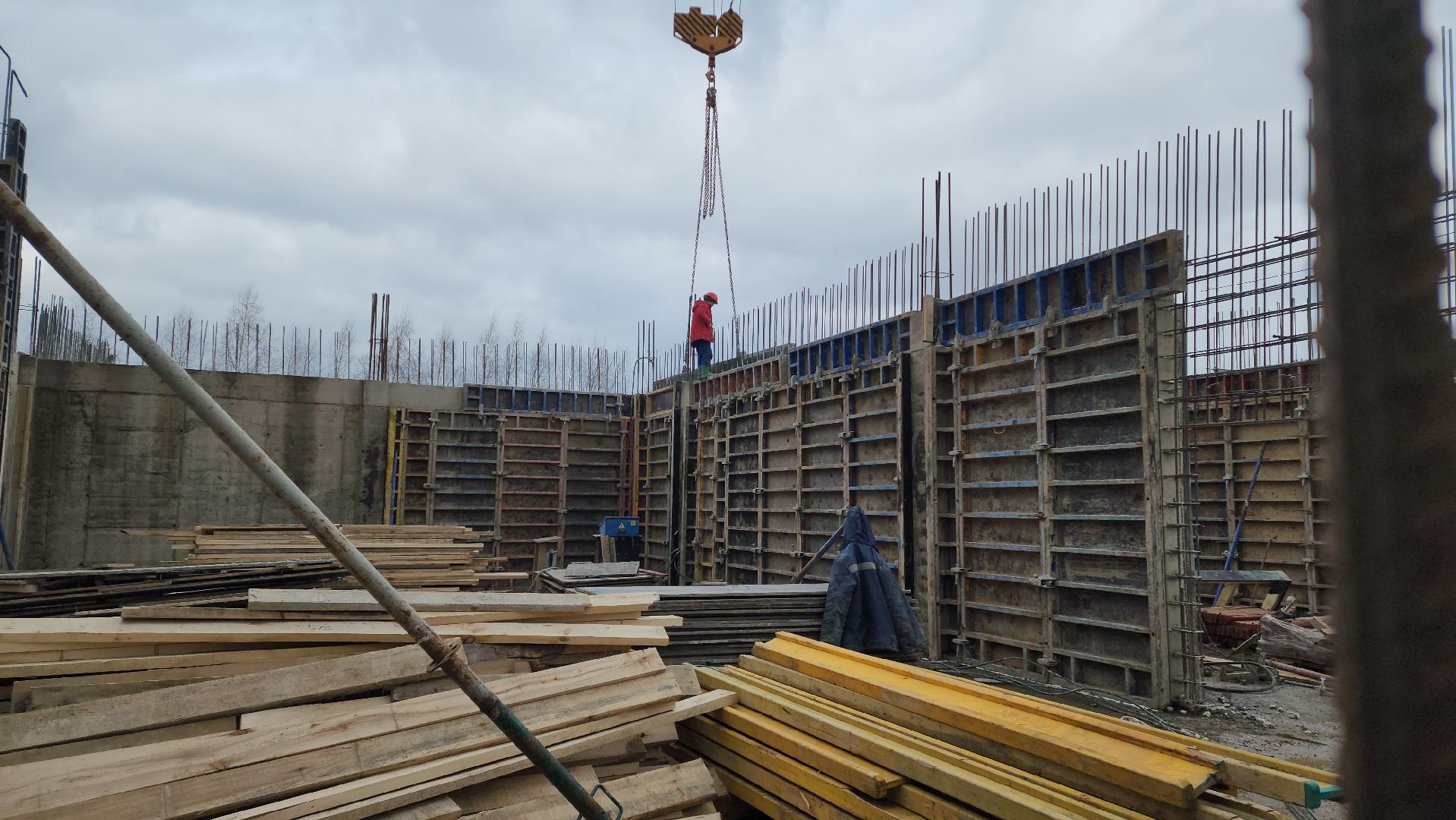 фок с бассейном, Строительство, Бассейн, Лобня,