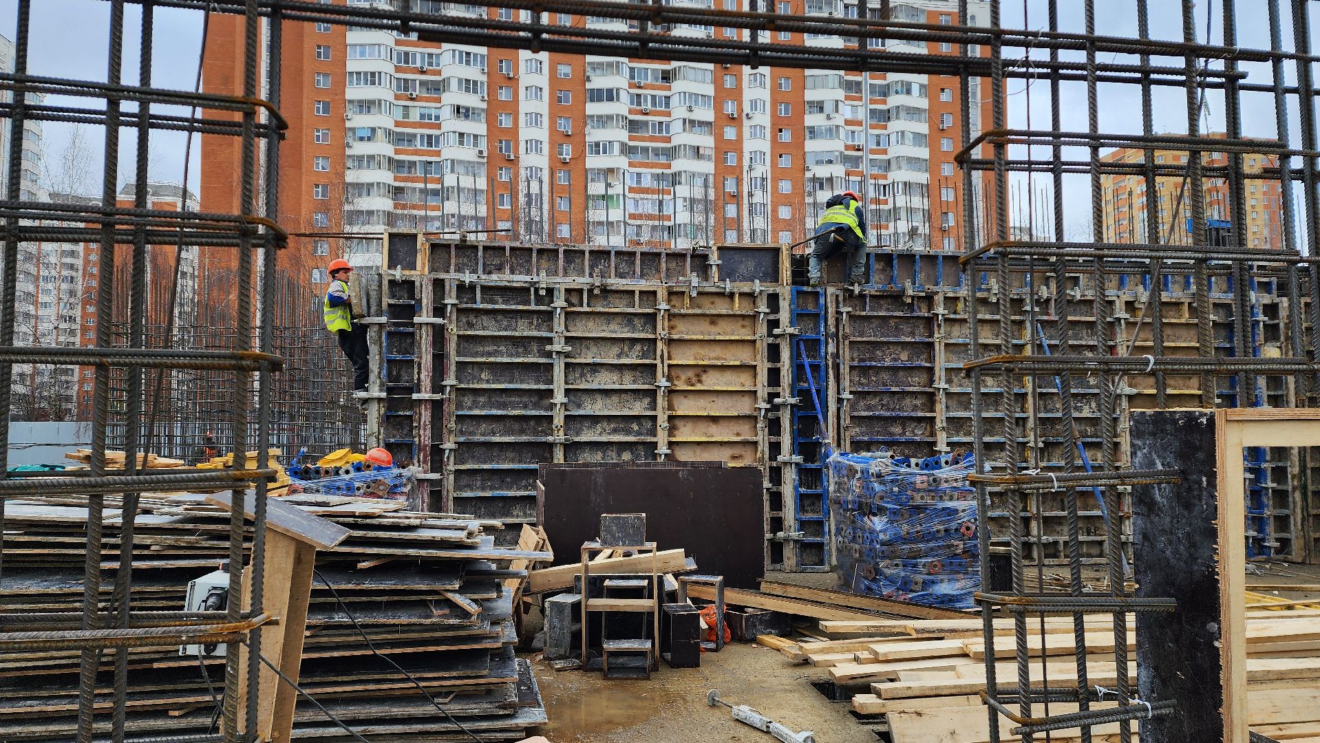 фок с бассейном, Строительство, Бассейн, Лобня,