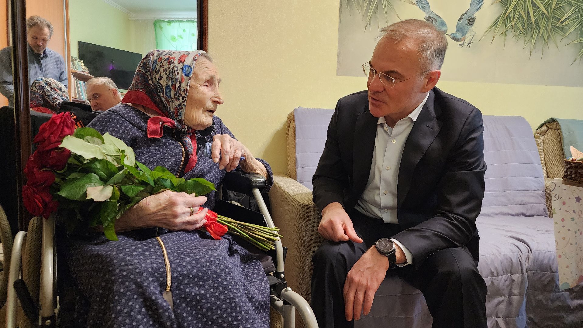 поздравление ветерана труда, 8 марта, протвино,