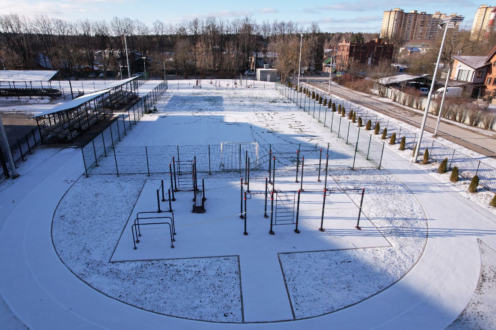 видео с коптера, Звенигород школа 2, капремонт школы,