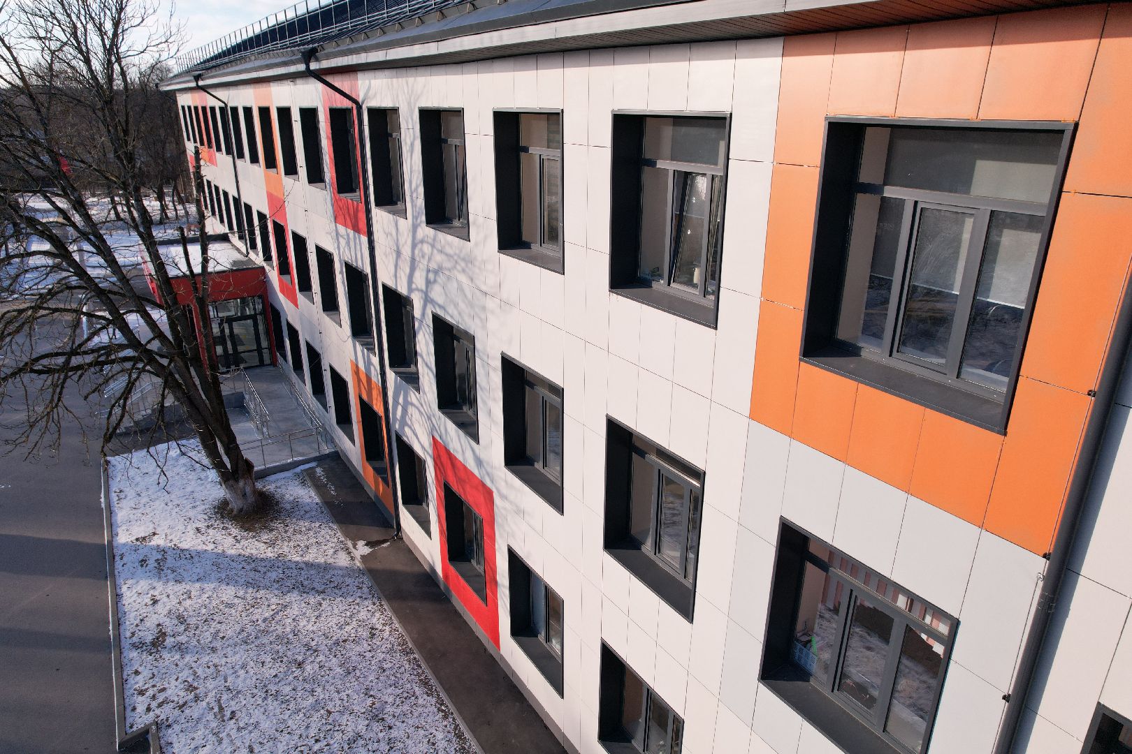 видео с коптера, Звенигород школа 2, капремонт школы,