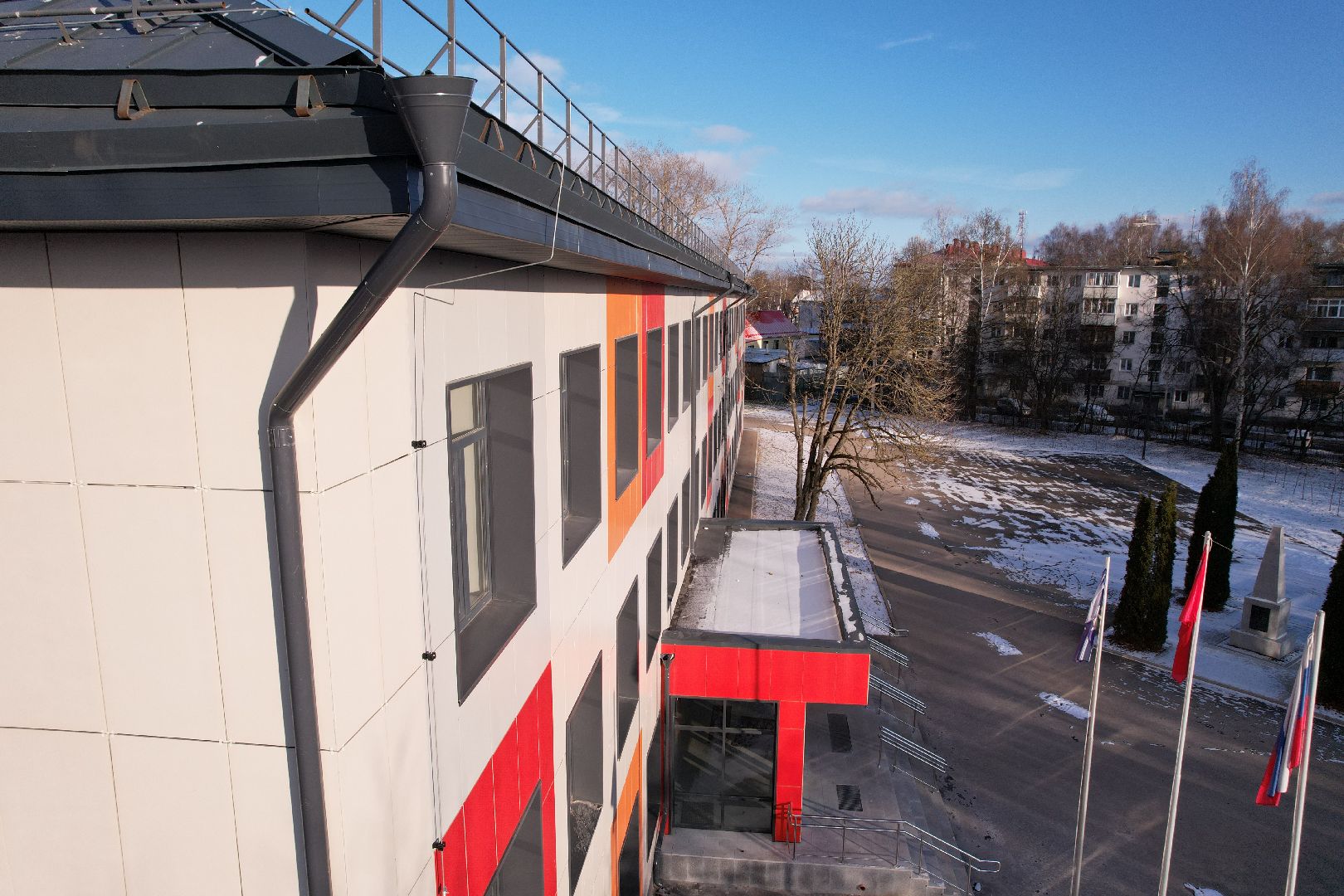 видео с коптера, Звенигород школа 2, капремонт школы,