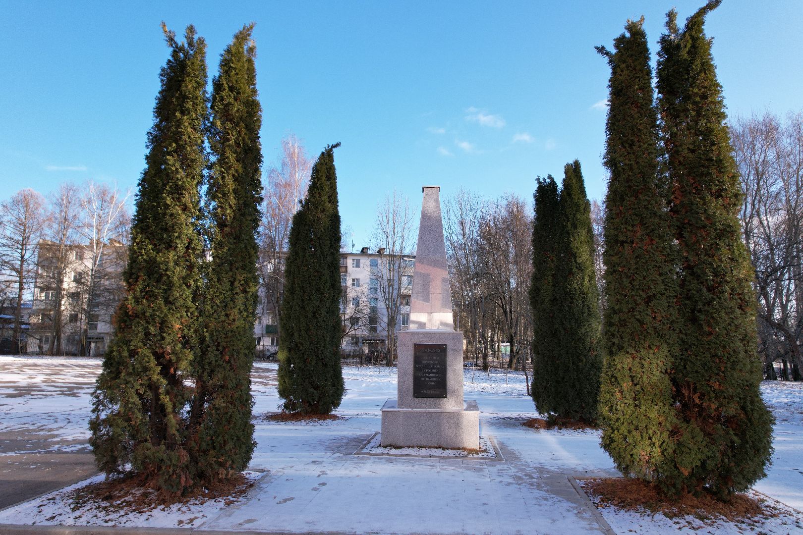 видео с коптера, Звенигород школа 2, капремонт школы,