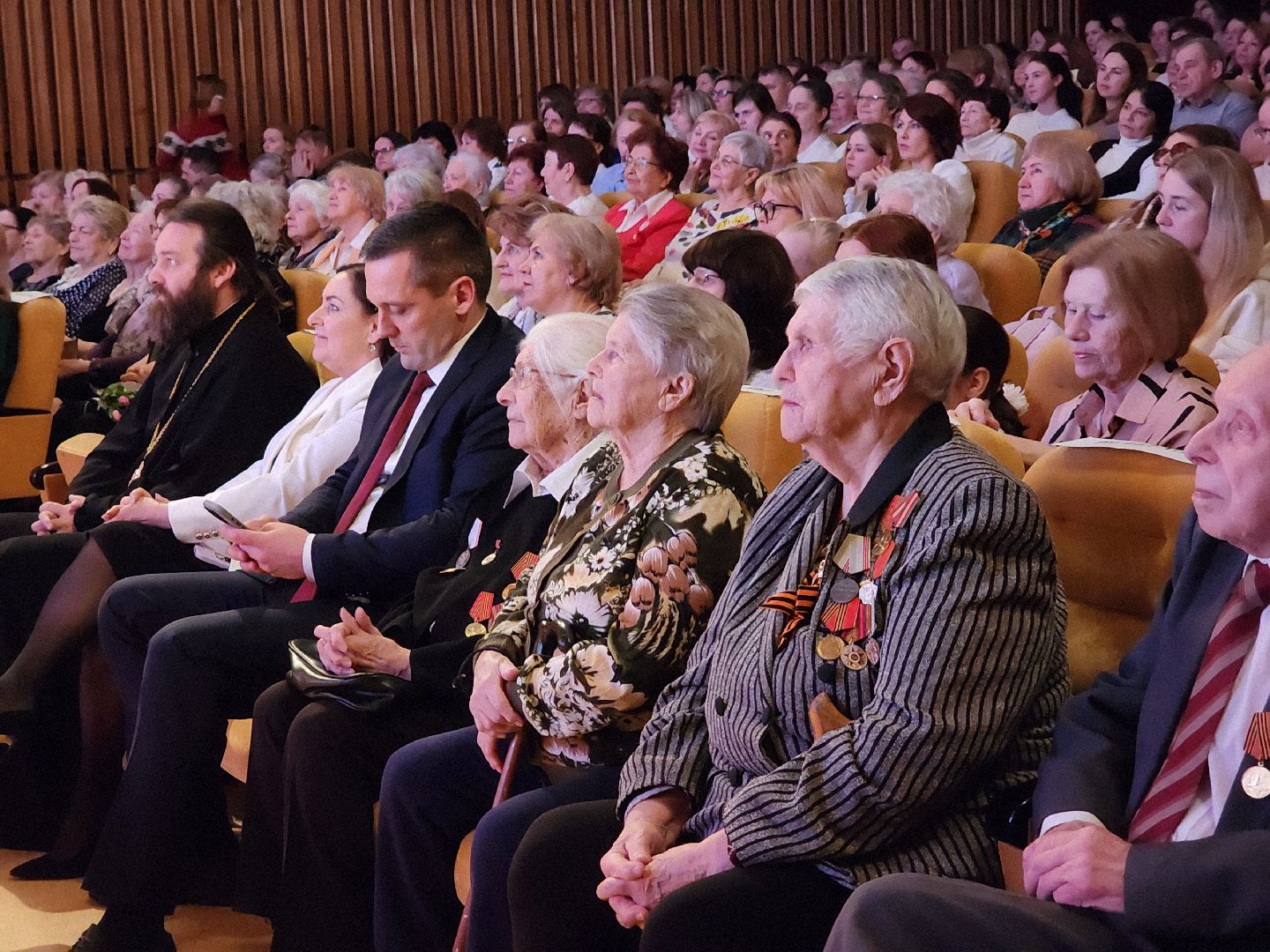 Дубна, Концерт, Международный женский день, Праздник,