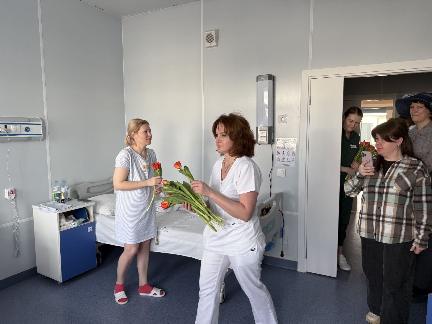 8 марта, международный женский день, гинекология,