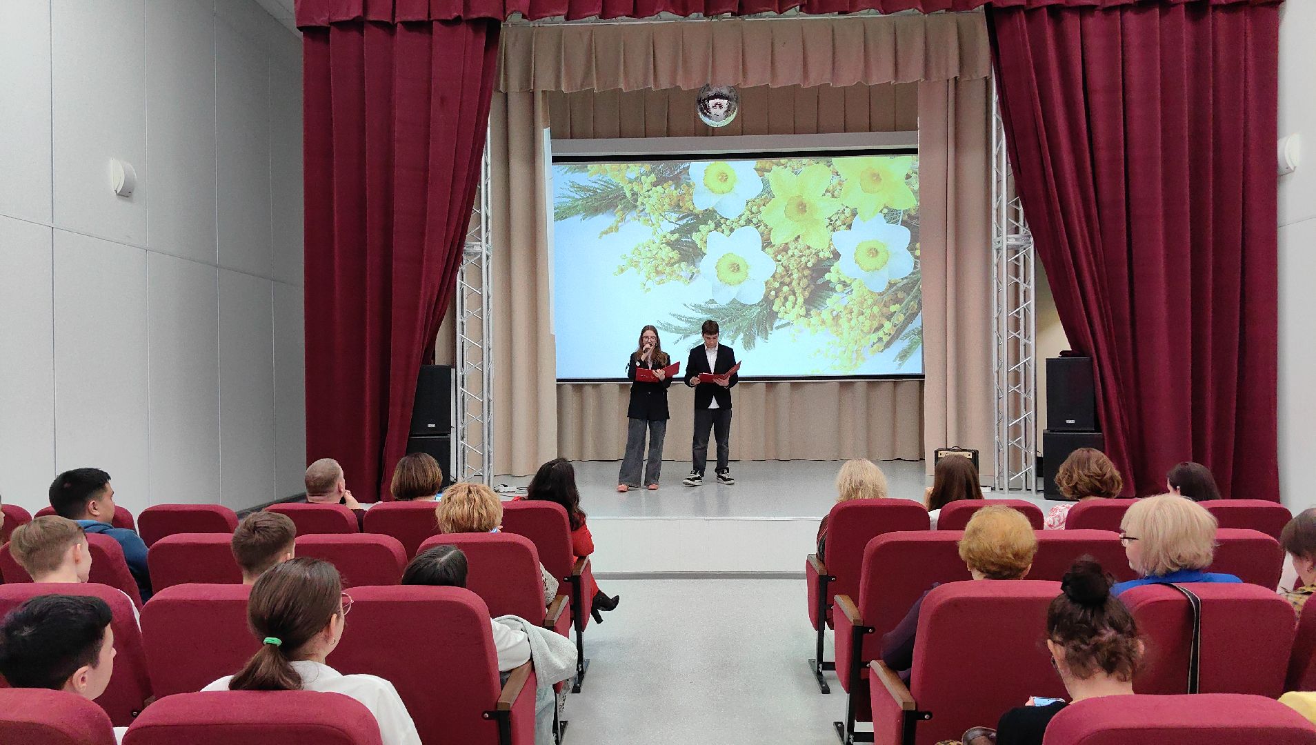 8 марта, концерт, учащиеся, лицей,