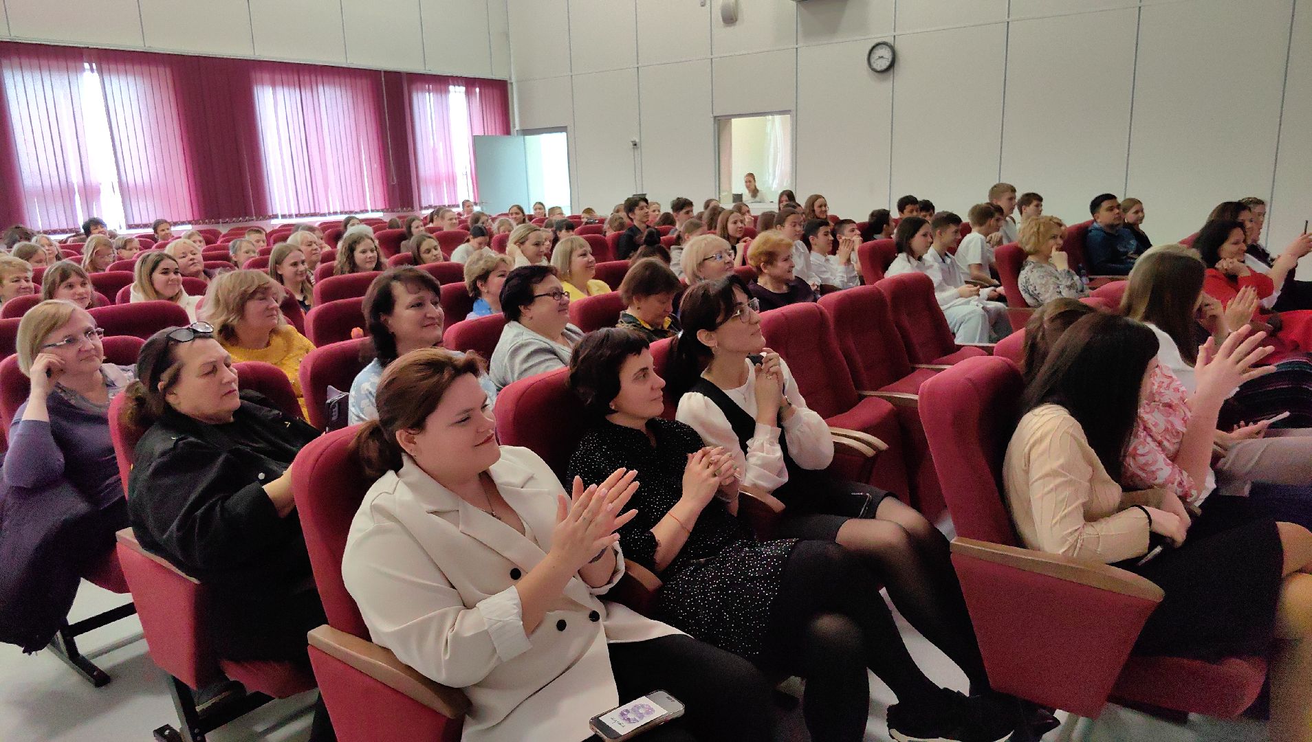 8 марта, концерт, учащиеся, лицей,