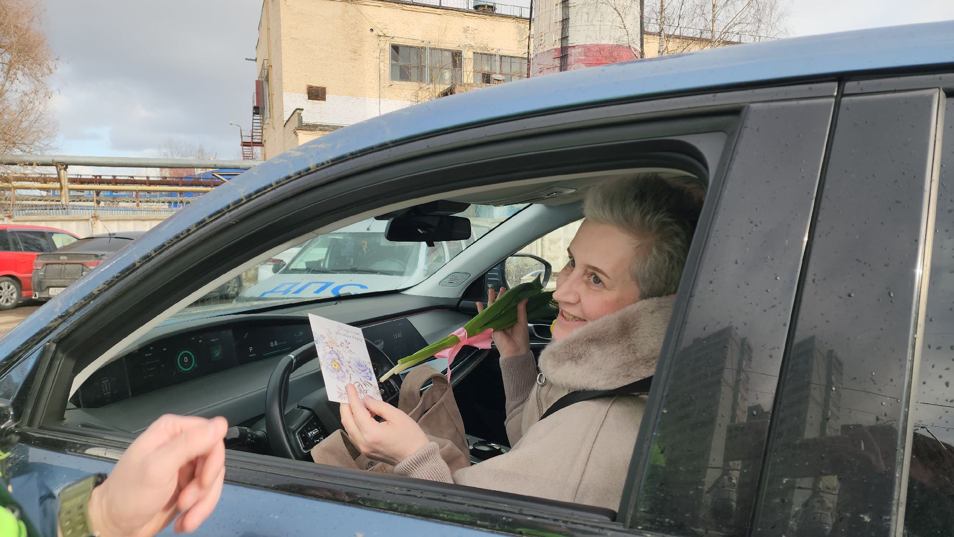 цветы для автоледи, Цветы, Лобня, госавтоинспекция,