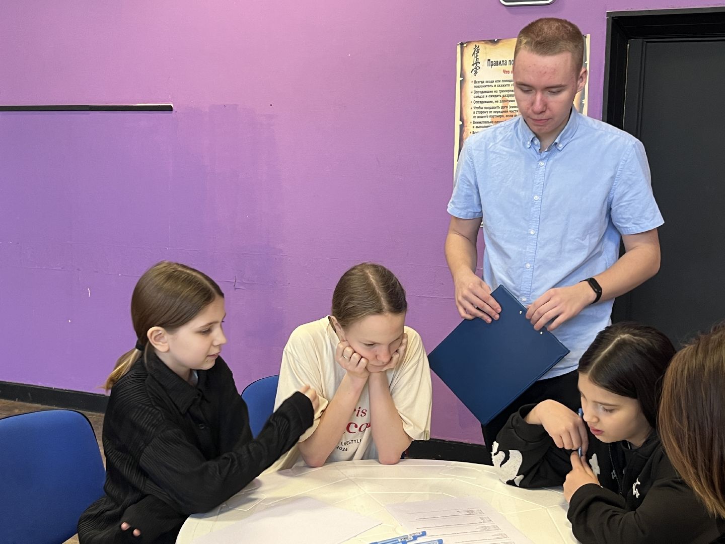 наро-фоминск, молодежь наро-фоминска, девушки в погонах, наро-фоминский городской округ, женский день,