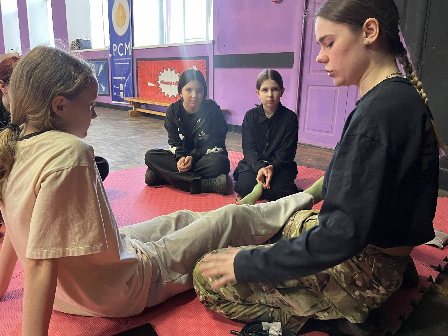 наро-фоминск, молодежь наро-фоминска, девушки в погонах, наро-фоминский городской округ, женский день,