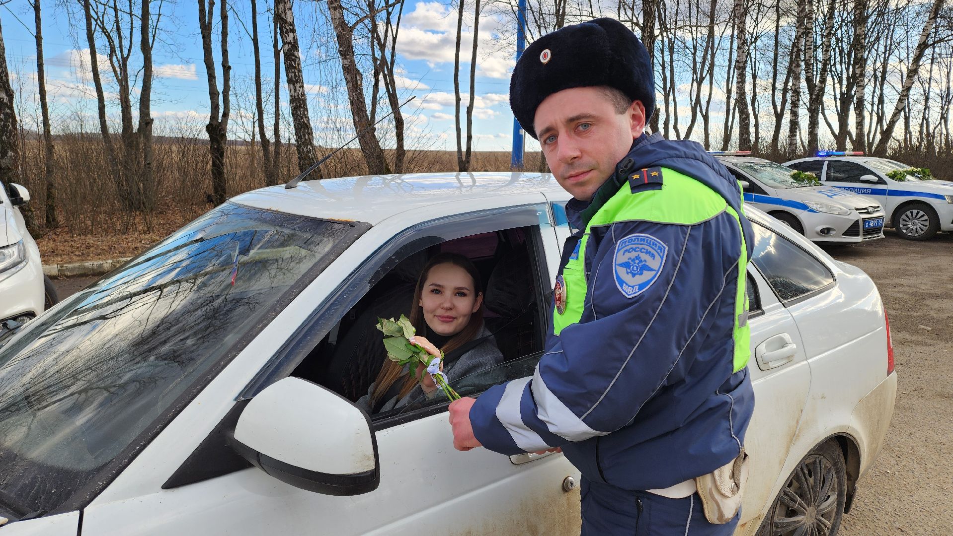 кашира, 8 марта, госавтоинспекция, транспорт, праздник, акция, цветы,