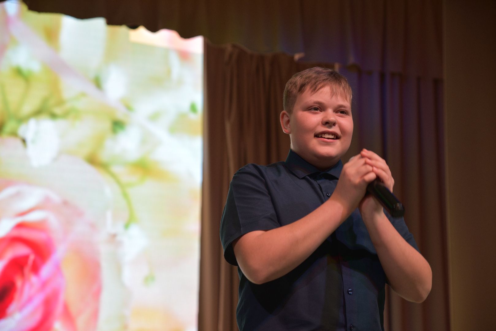 лотошино, лотошинский цдк, концерт, 8 марта, международный женский день,