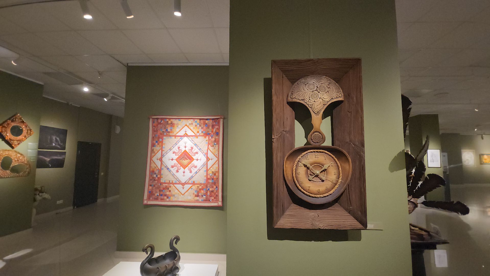 Люберцы, люберецкая картинная галерея, художники, выставка, 8 марта,