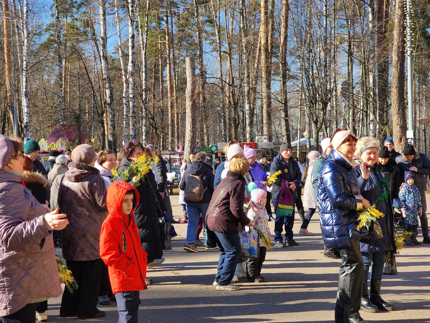 Ногинск, Парк, Общество, 8 марта, Цветы, Концерт,