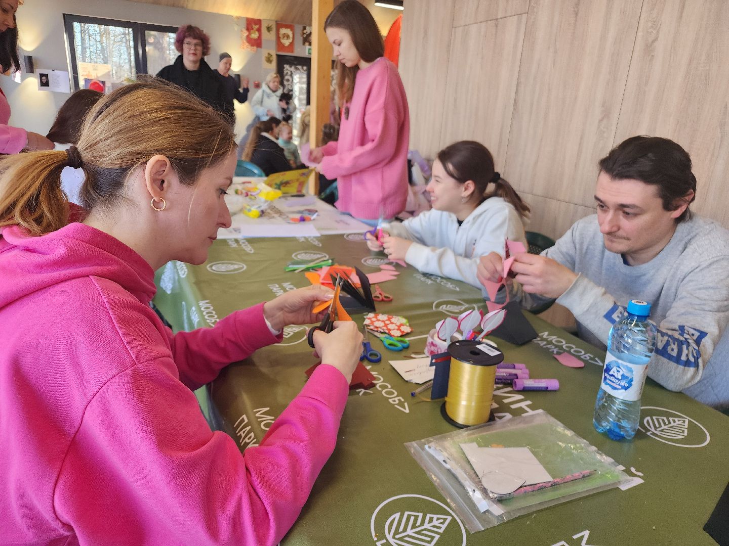 фрязино, лесопарк, международный женский день, поделки из бумаги,