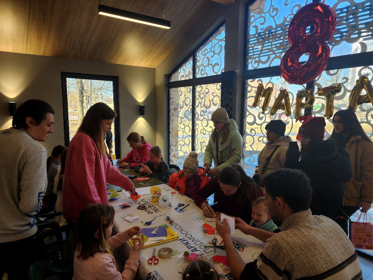 фрязино, лесопарк, международный женский день, поделки из бумаги,