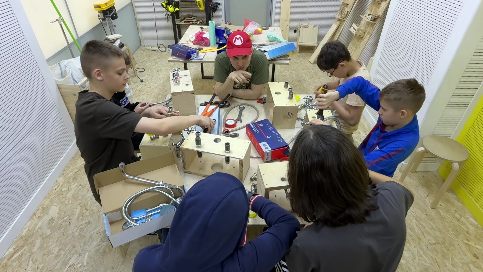 реутов, образование, мастерская для детей, стоялная мастерская,