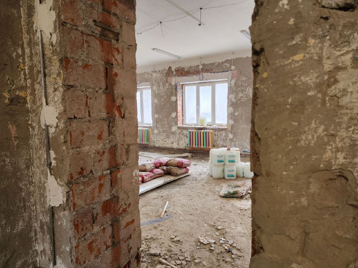 солнечногорск, ремонт, ремонт школы, ученики, школа,