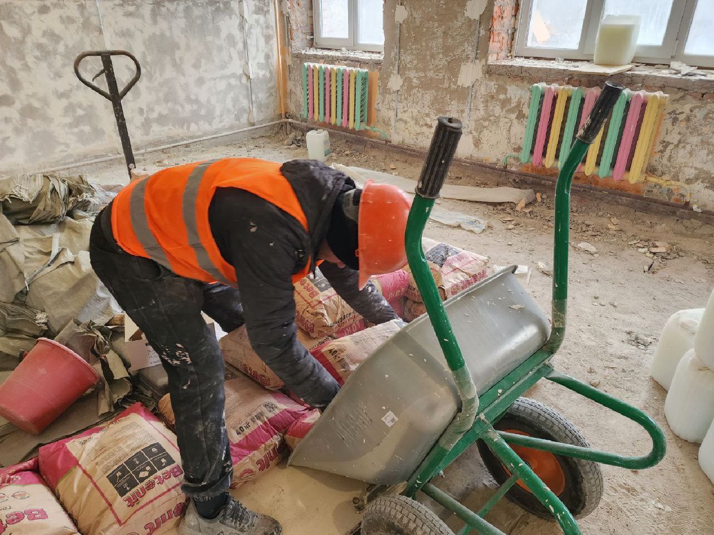 солнечногорск, ремонт, ремонт школы, ученики, школа,