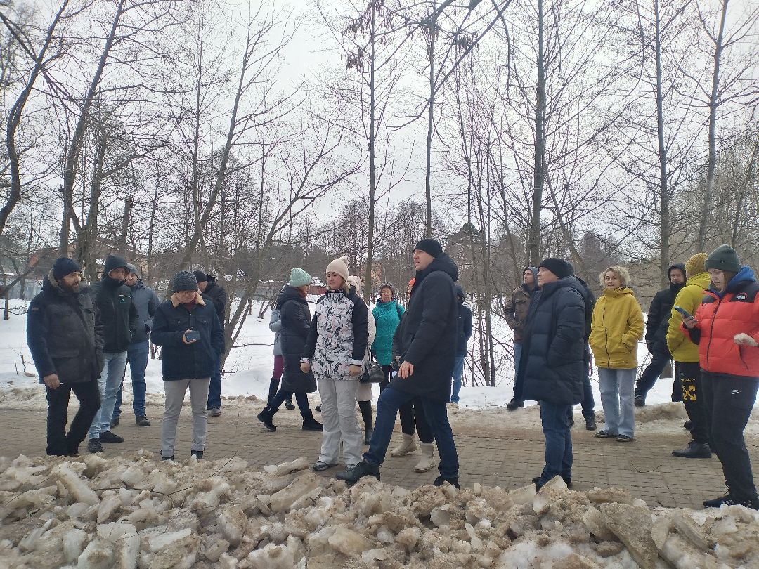 Лосино-Петровский, общество