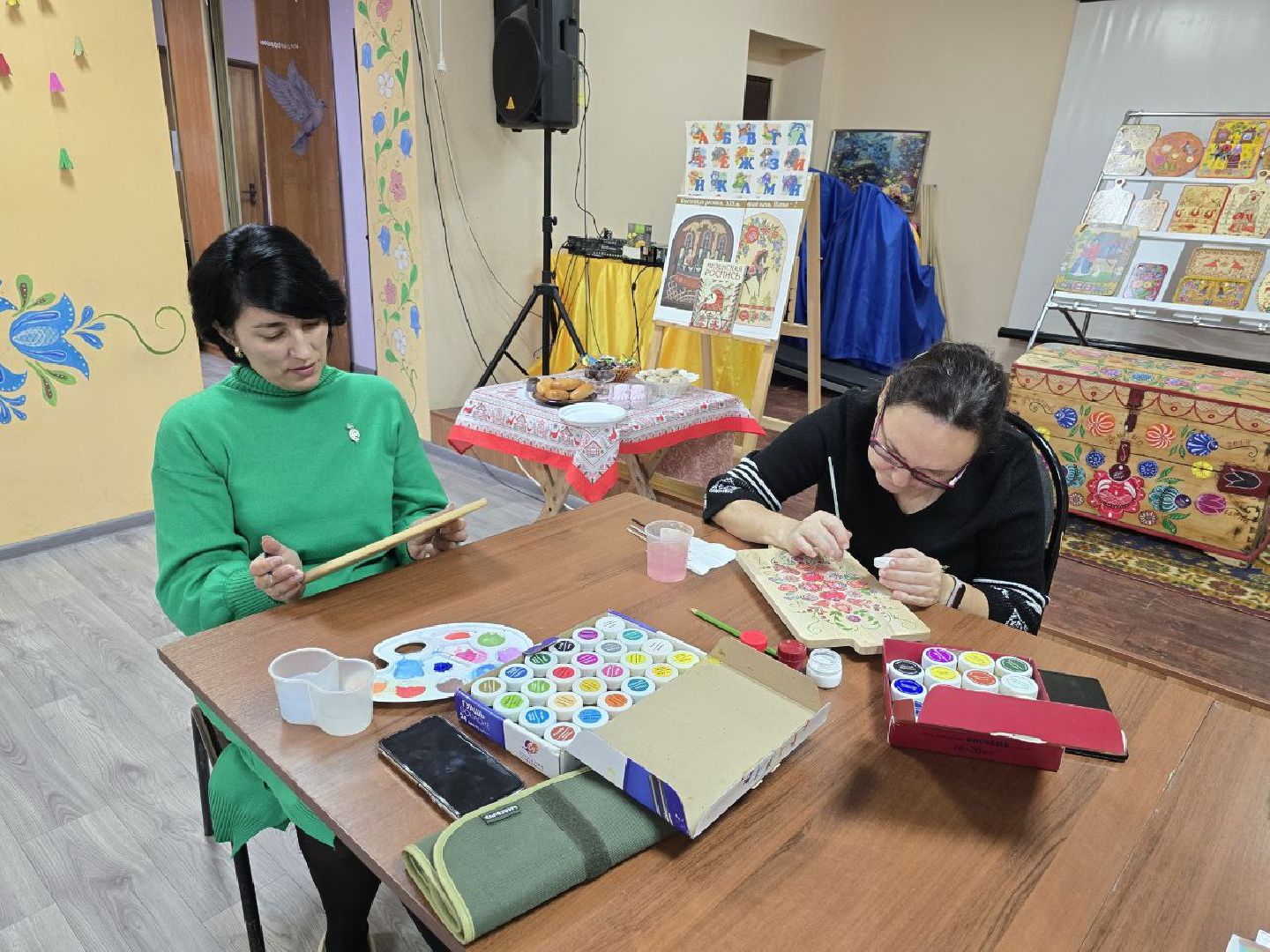 можайск, можайский муниципальный округ, подмосковье, народные промыслы, студия народных промыслов, городецкая роспись,