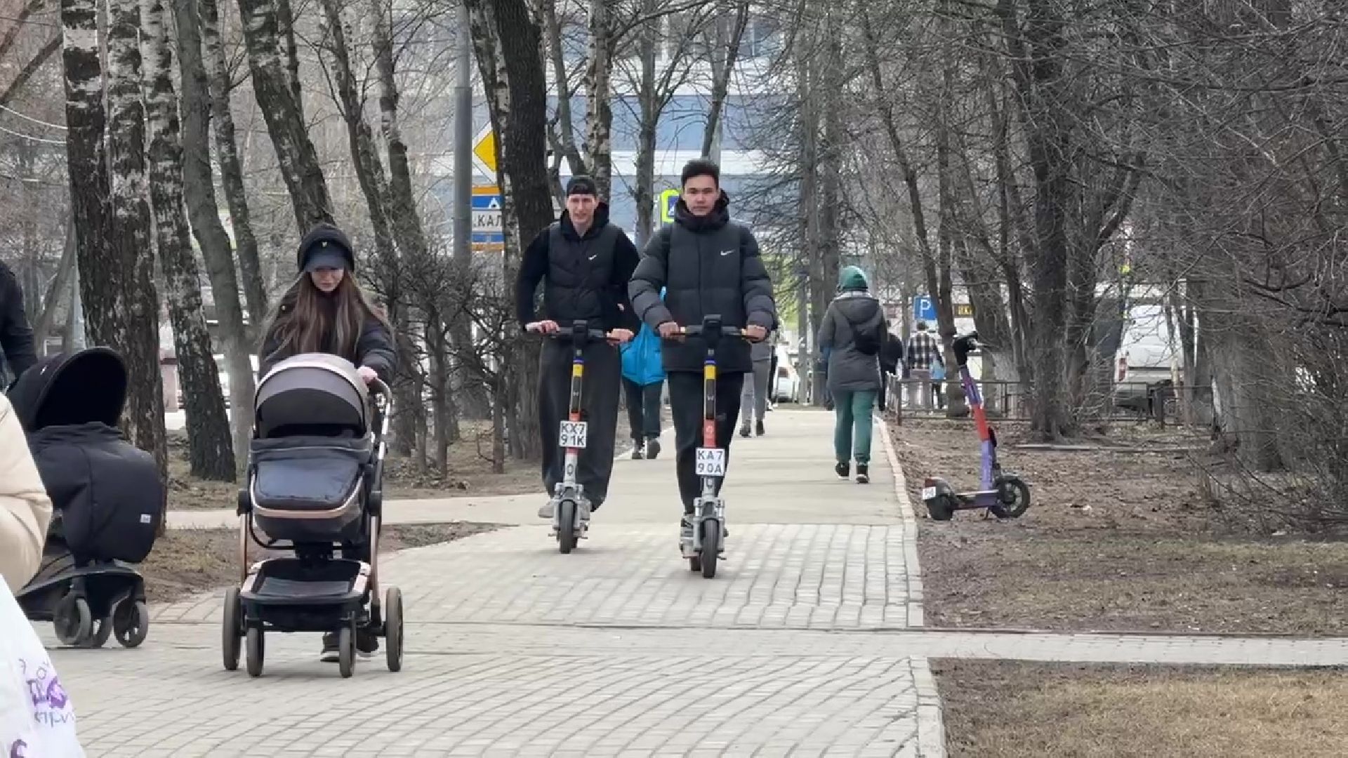 реутов, самокаты, транспорт, двухколсный транспорт,