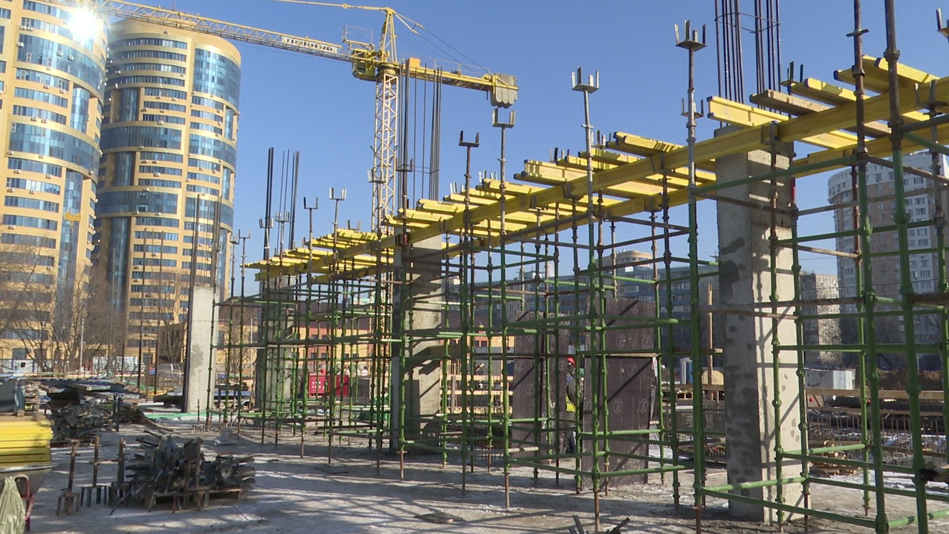 реутов, старт, стадион, реконструкция, строительство,