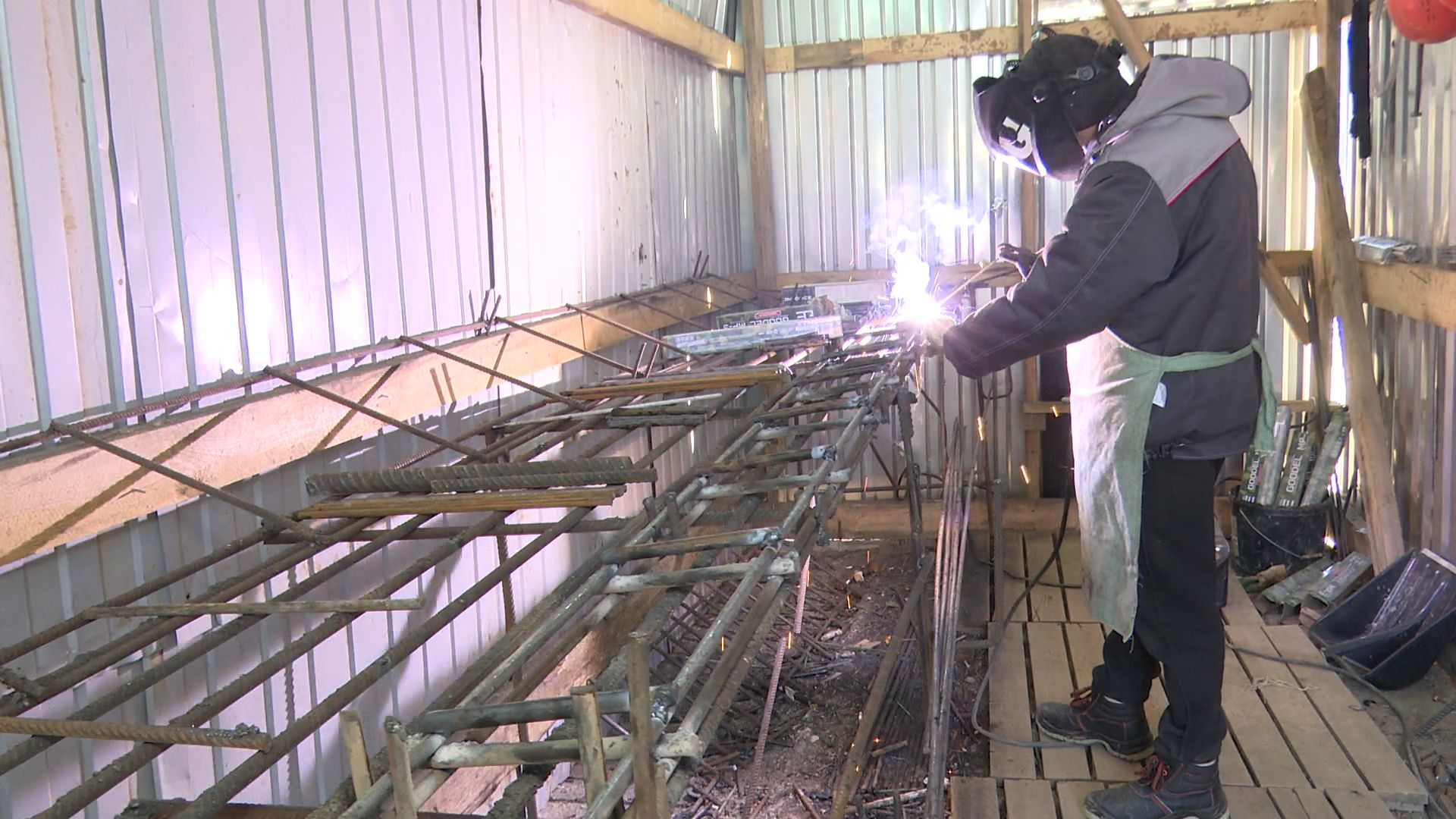 реутов, старт, стадион, реконструкция, строительство,